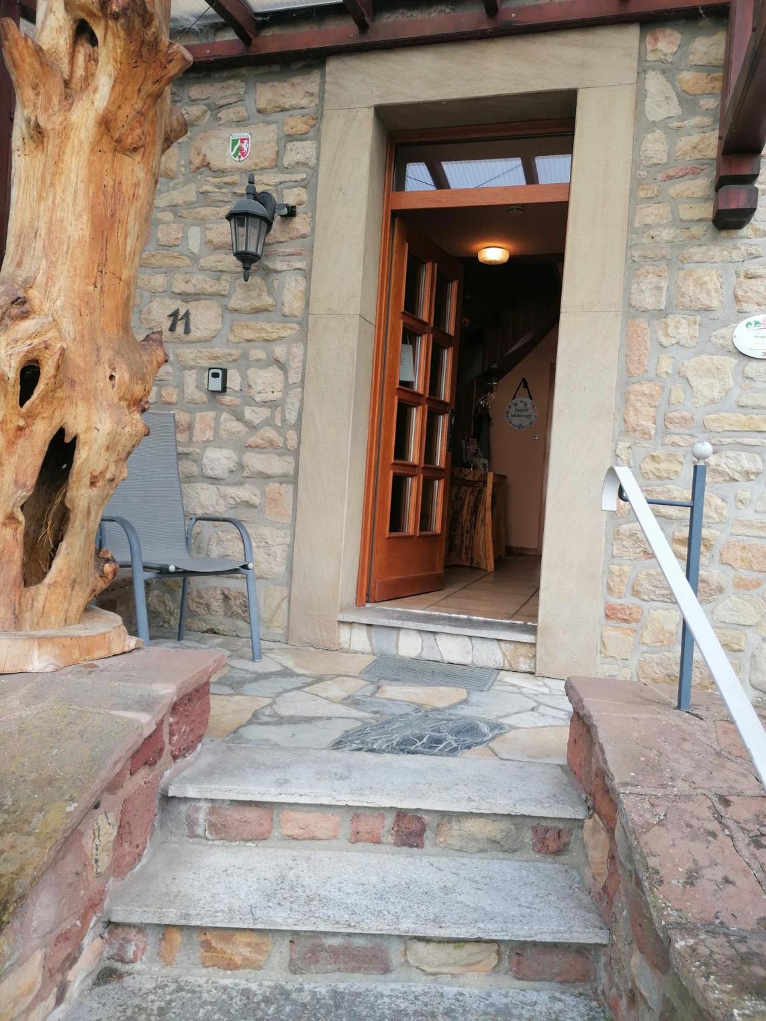 Gaestehaus Burg Molbach Kreuzau Exterior foto